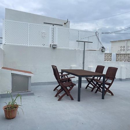 Apartamentos La Higuera 2 罗塔 外观 照片